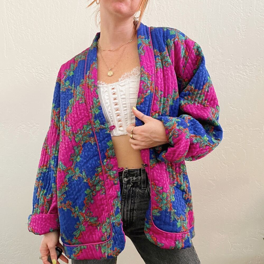 Vintage Style Quilted Blue Pink Paisley Button Up Jacket - Picture 6 of 7